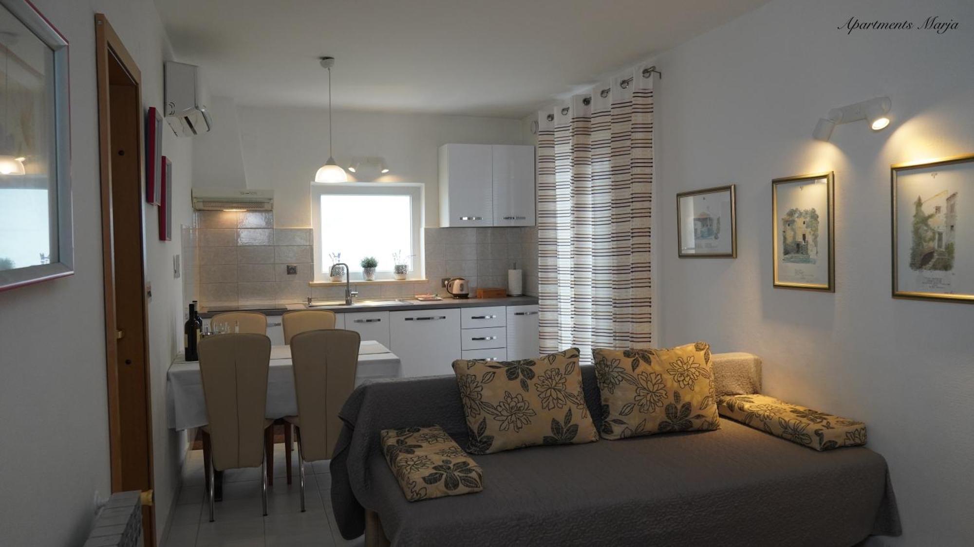Apartments Marja Njivice Eksteriør bilde